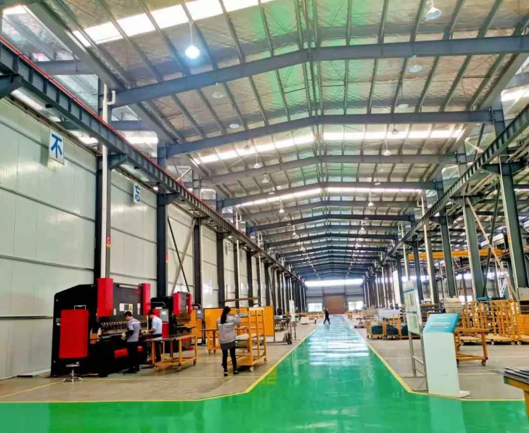 【米乐网页版登录入口-米乐online(中国)湖南生产基地】热火朝天生产忙，高质高效产精品！​